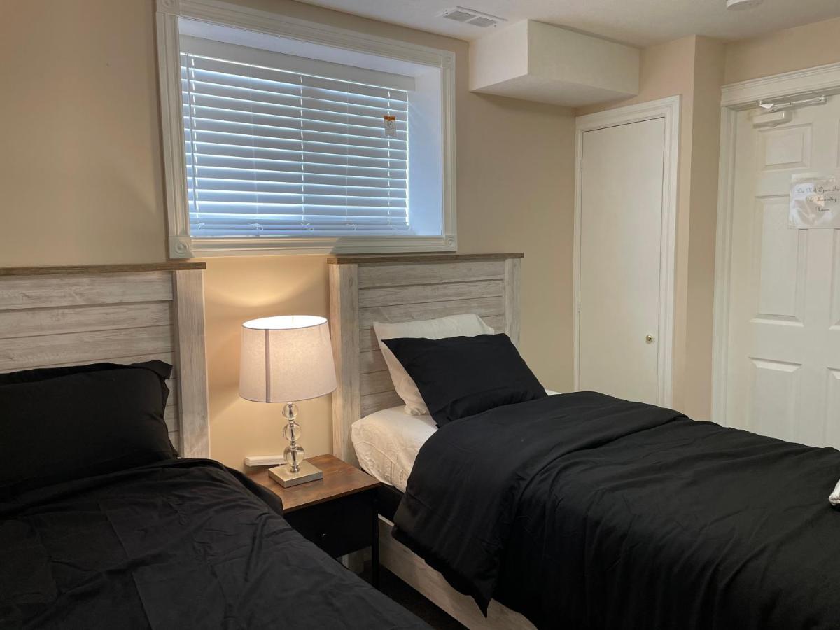 Super Luxury & Cozy Lower Level Apartment In Nw Calgary, Ab Close To Banff 외부 사진